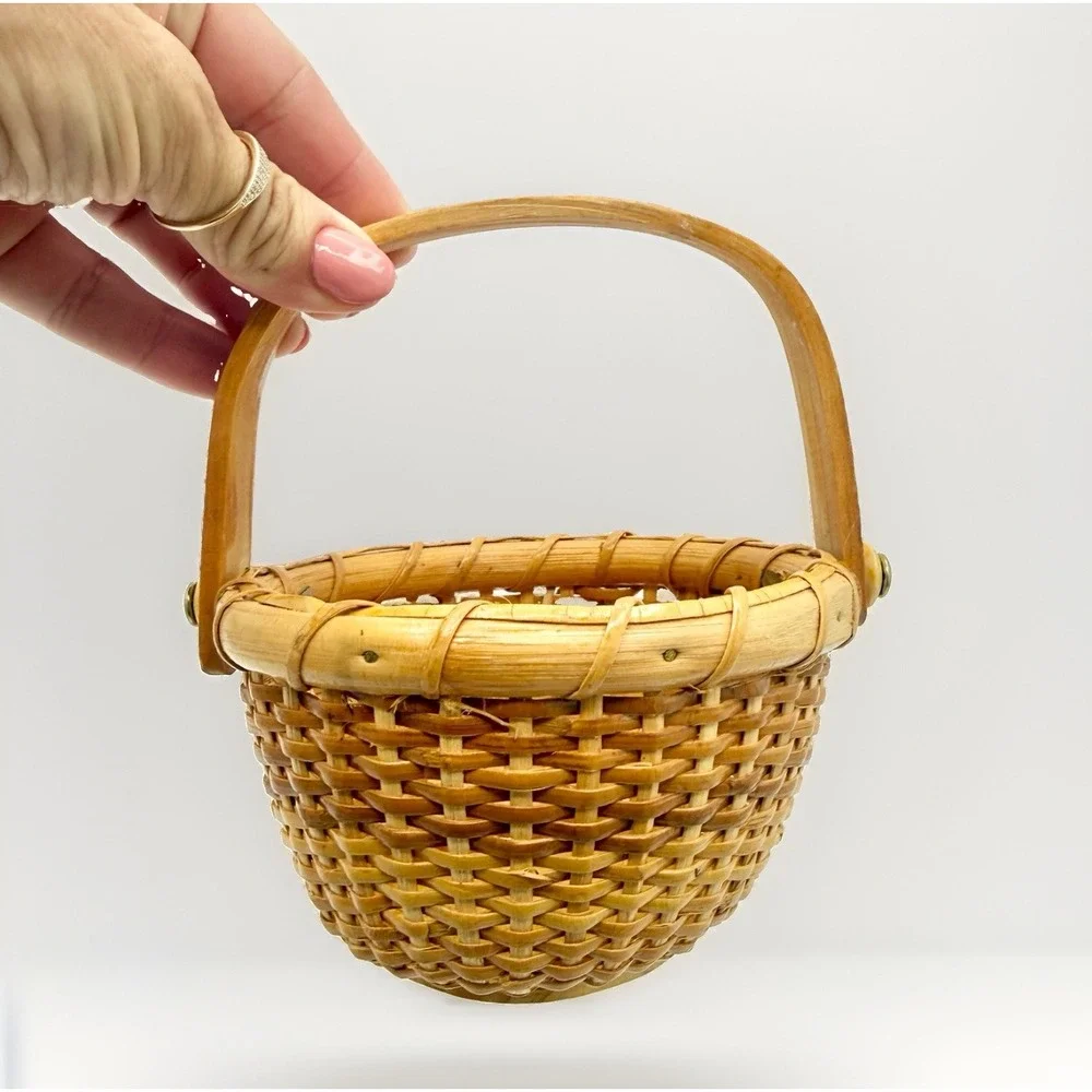 Vintage Nantucket Style Mini Basket Woven Rattan Bentwood Handle 4.5
